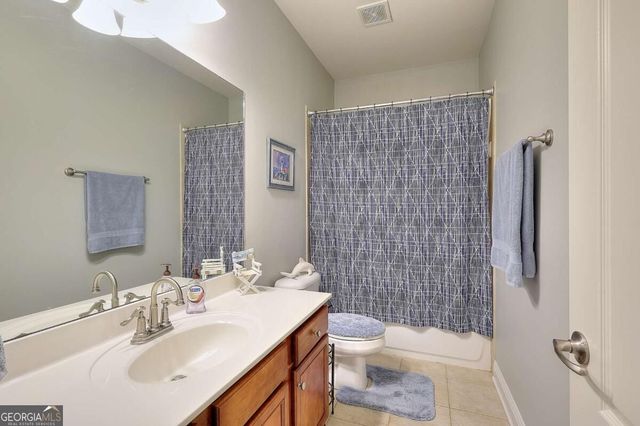 125 Hawthorn Way, Hoschton, GA 30548