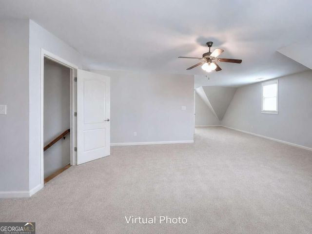 125 Hawthorn Way, Hoschton, GA 30548