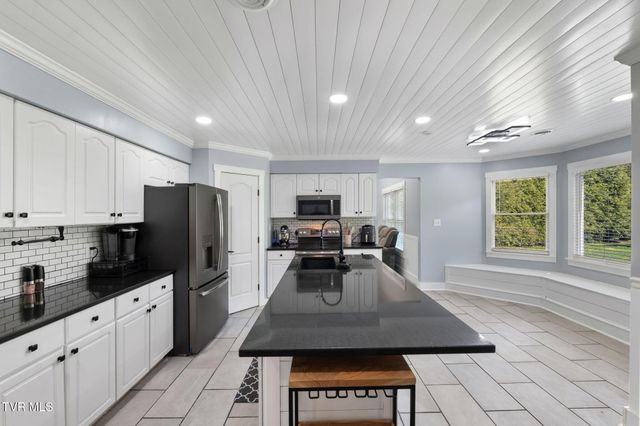 21164 Vances Mill Road, Abingdon, VA 24211