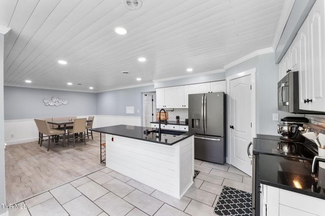 21164 Vances Mill Road, Abingdon, VA 24211