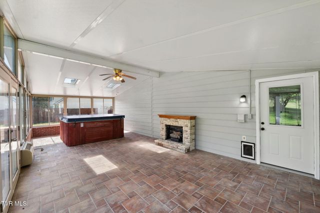 21164 Vances Mill Road, Abingdon, VA 24211
