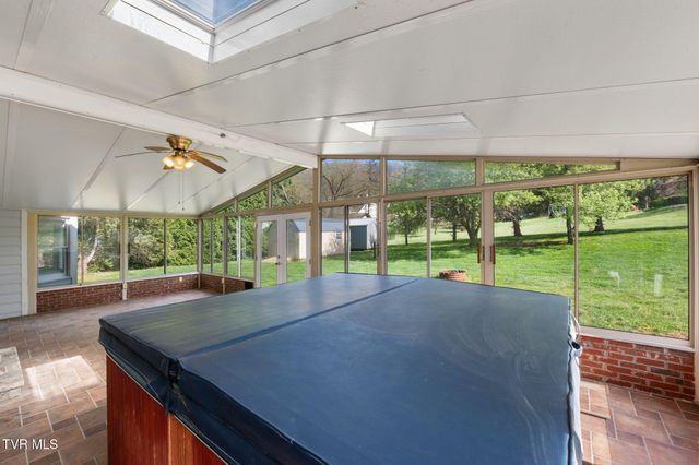 21164 Vances Mill Road, Abingdon, VA 24211