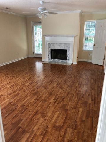 638 N Fairfield Drive, Peachtree City, GA 30269