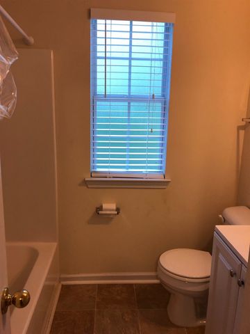 638 N Fairfield Drive, Peachtree City, GA 30269