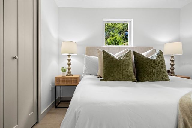 1273 SEDEEVA CIRCLE N, Clearwater, FL 33755