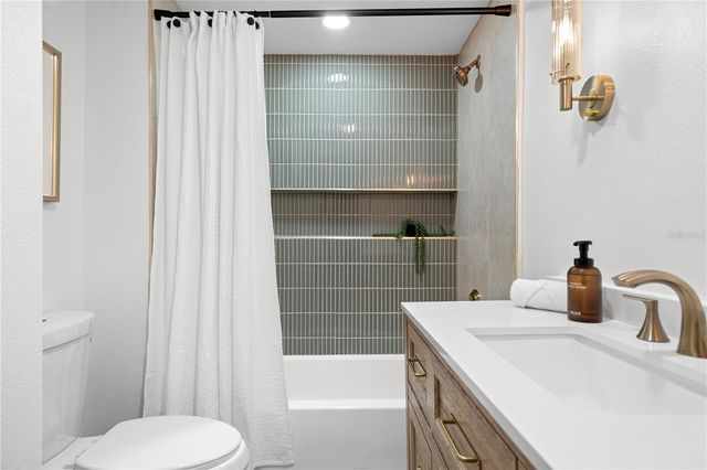 1273 SEDEEVA CIRCLE N, Clearwater, FL 33755