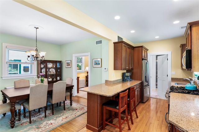 35 4th Avenue, Nyack, NY 10960