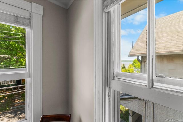 35 4th Avenue, Nyack, NY 10960