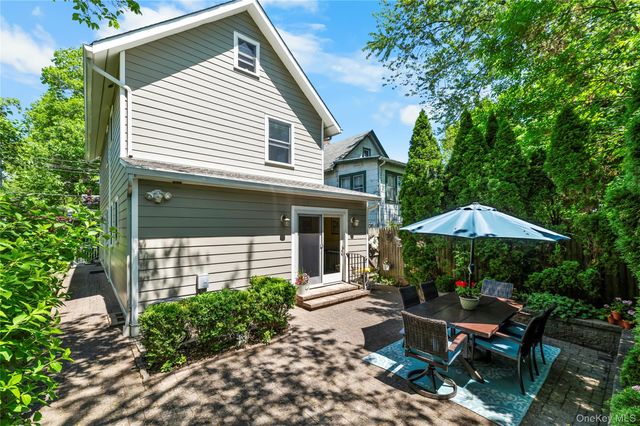 35 4th Avenue, Nyack, NY 10960