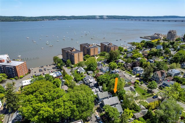 35 4th Avenue, Nyack, NY 10960