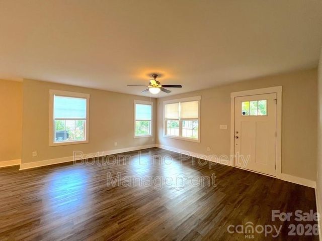 2546 Hemphill Street, Charlotte, NC 28208