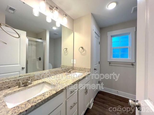 2546 Hemphill Street, Charlotte, NC 28208