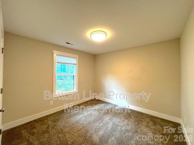 2546 Hemphill Street, Charlotte, NC 28208