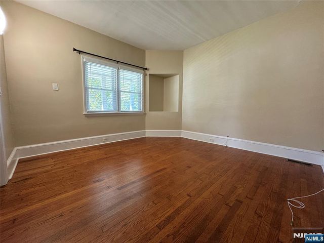 58 1st Avenue, Little Falls, NJ 07424