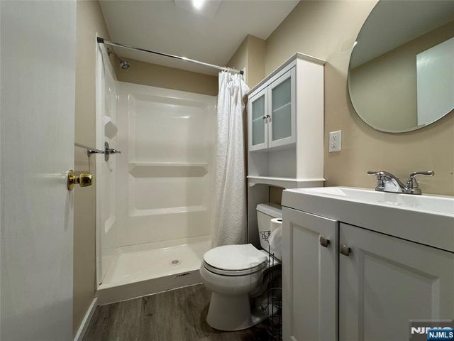 58 1st Avenue, Little Falls, NJ 07424