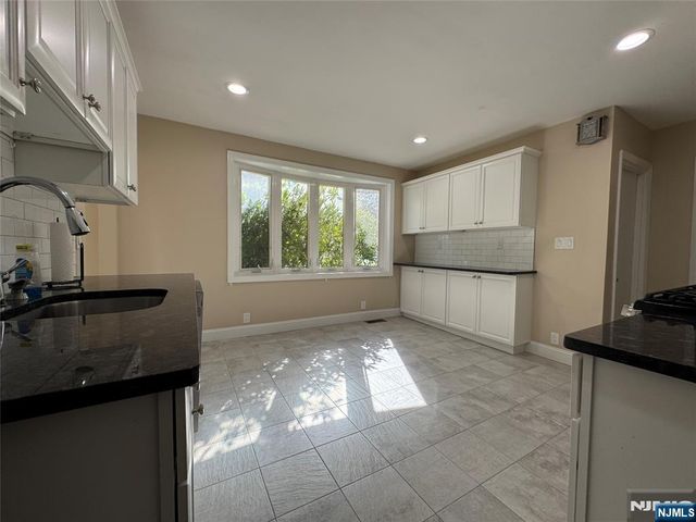 58 1st Avenue, Little Falls, NJ 07424