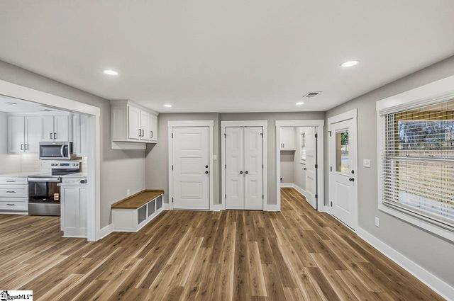 109 Pine Ridge Road, Lyman, SC 29365