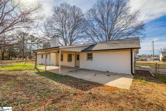 109 Pine Ridge Road, Lyman, SC 29365