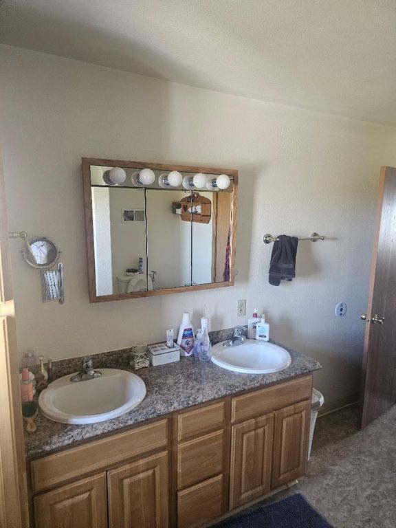 6804 Road 2061, Wolf Point, MT 59201 photo 4