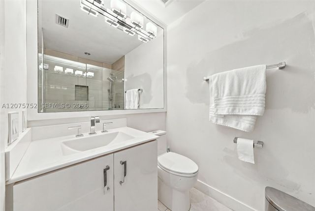 8250 SW 86th Ct, Miami, FL 33143
