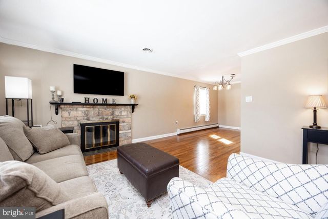 1820 W JAMES ST, Jeffersonville, PA 19403