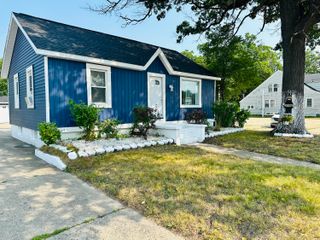 2174 S Getty Street, Muskegon, MI 49444