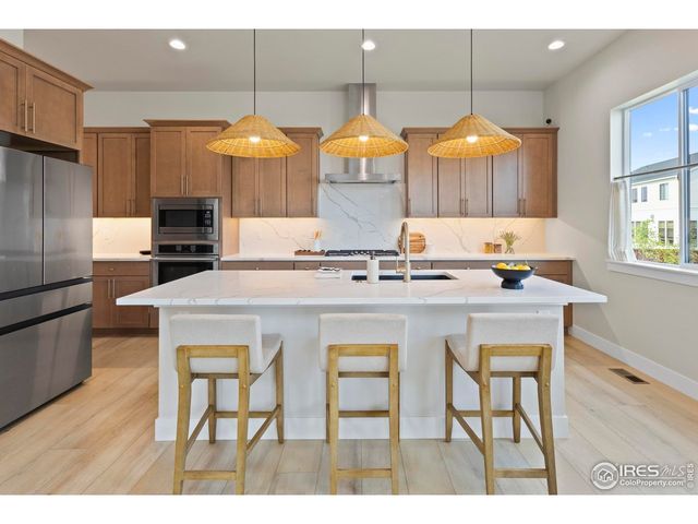 1728 Center Pivot Dr, Windsor, CO 80550