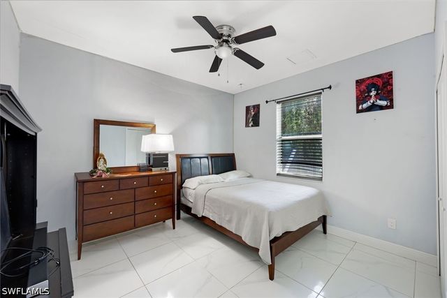 543 20th ST SE, Naples, FL 34117