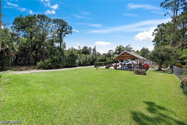 543 20th ST SE, Naples, FL 34117