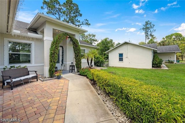 543 20th ST SE, Naples, FL 34117