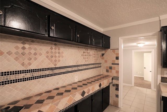 8752 Woodcastle Drive, Dallas, TX 75217