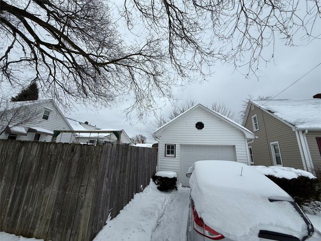 3204 WAYNE Street, Erie, PA 16504