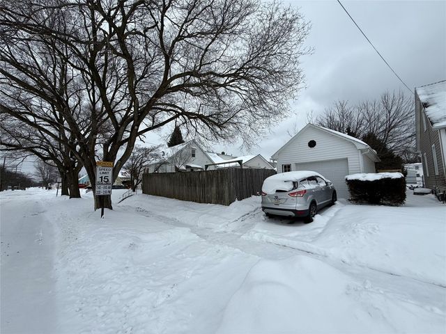 3204 WAYNE Street, Erie, PA 16504