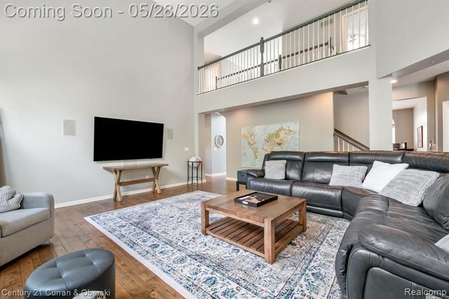 23498 Prescott Lane W, South Lyon, MI 48178