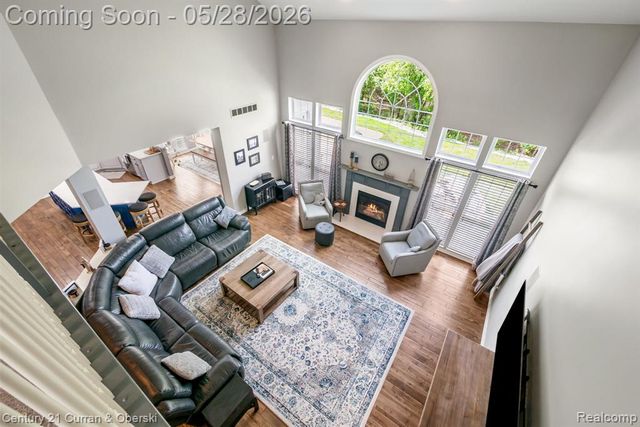 23498 Prescott Lane W, South Lyon, MI 48178