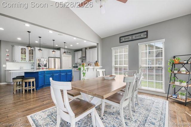 23498 Prescott Lane W, South Lyon, MI 48178