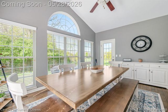 23498 Prescott Lane W, South Lyon, MI 48178