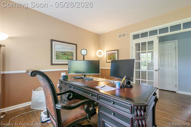 23498 Prescott Lane W, South Lyon, MI 48178