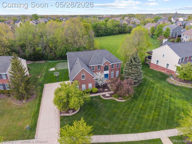 23498 Prescott Lane W, South Lyon, MI 48178