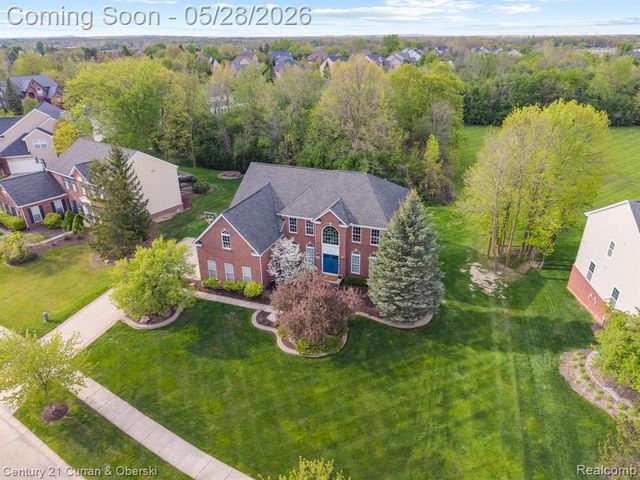 23498 Prescott Lane W, South Lyon, MI 48178