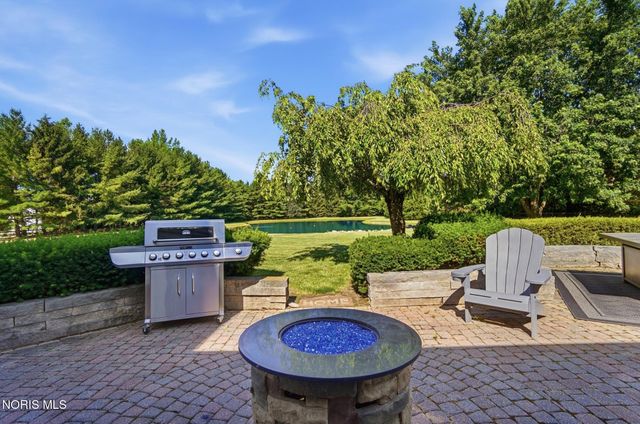 5815 Mitchaw Road, Sylvania, OH 43560