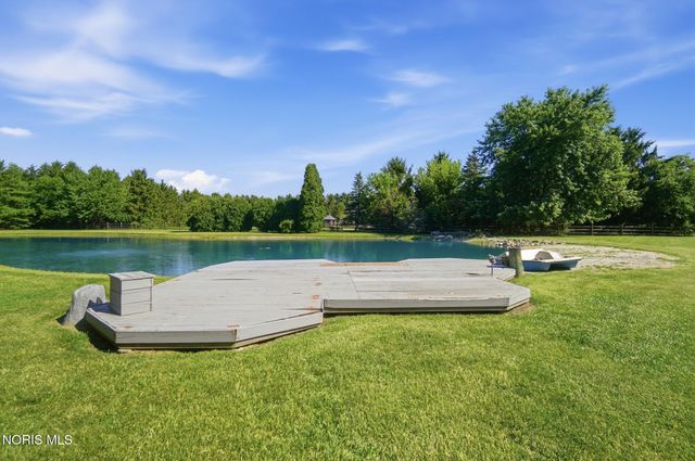 5815 Mitchaw Road, Sylvania, OH 43560
