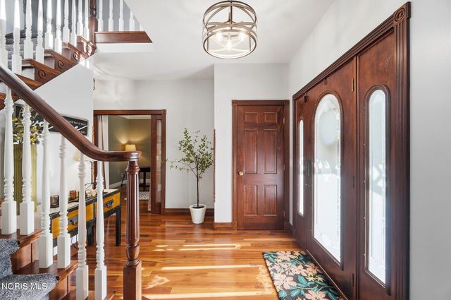 5815 Mitchaw Road, Sylvania, OH 43560