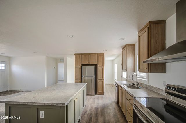 82 N 369TH Avenue, Tonopah, AZ 85354