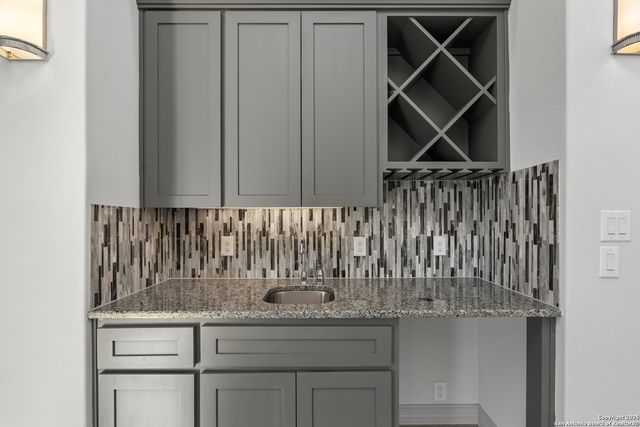 302 Majestic Bluff, San Antonio, TX 78258