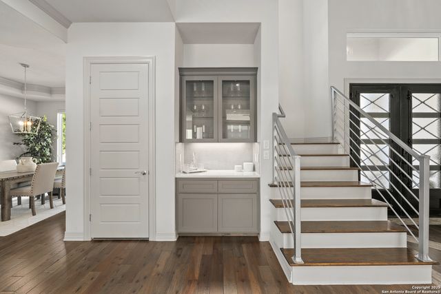 302 Majestic Bluff, San Antonio, TX 78258