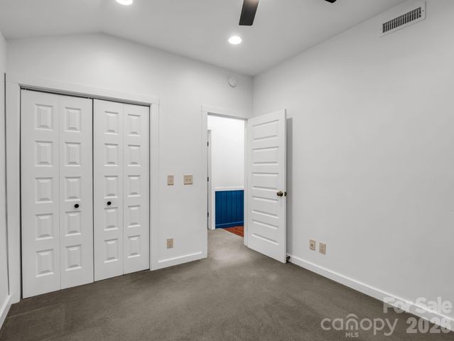 701 Azalea Avenue, Black Mountain, NC 28711
