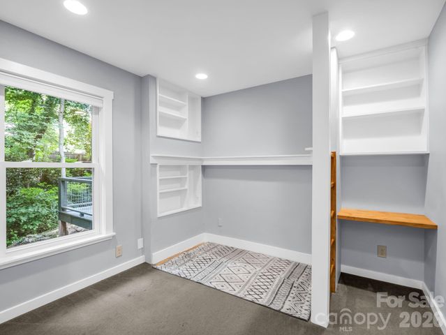 701 Azalea Avenue, Black Mountain, NC 28711