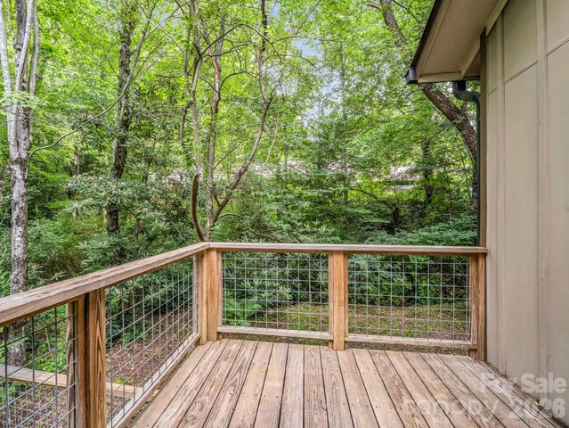 701 Azalea Avenue, Black Mountain, NC 28711