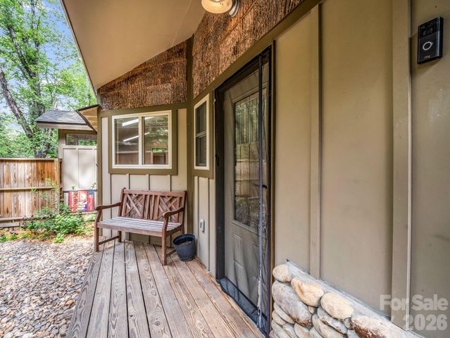 701 Azalea Avenue, Black Mountain, NC 28711